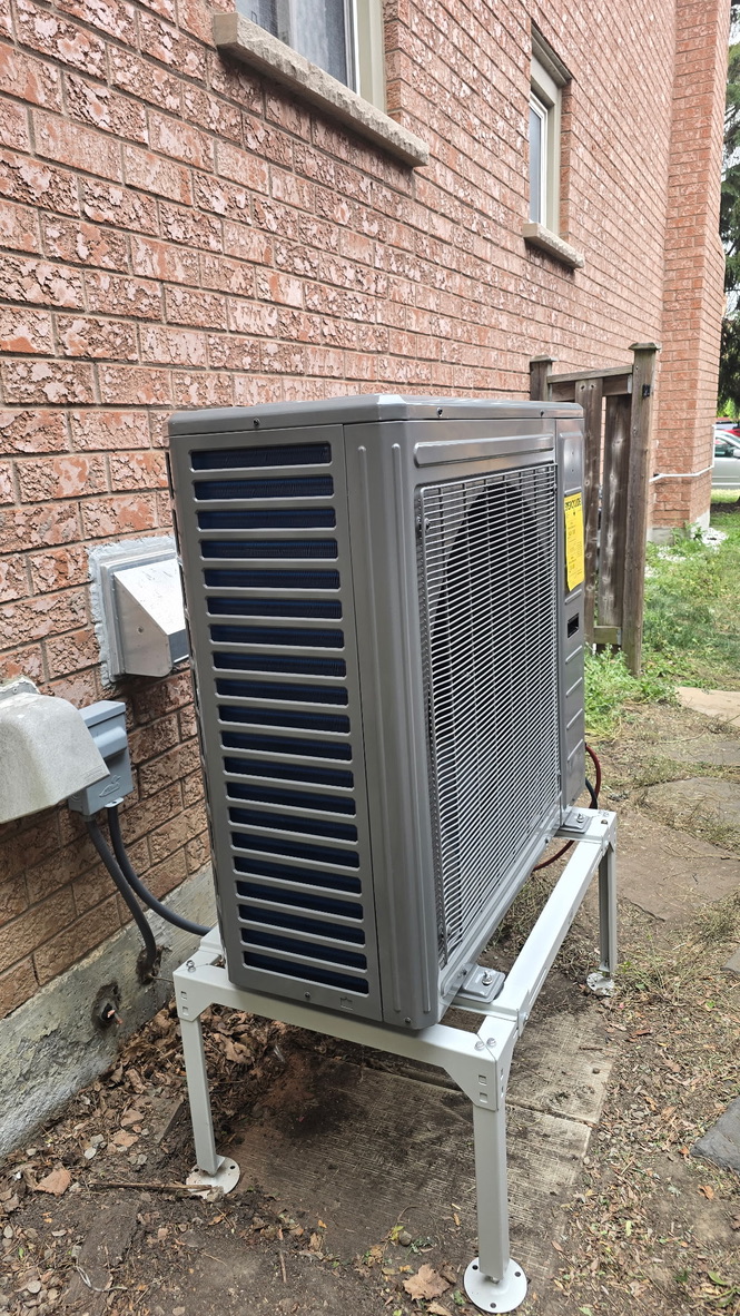 Dfa Df B Edfed C - Markham Heating & HVAC, HVAC contractor checking duct airflow in a York Regional Municipality - ON home during maintenance